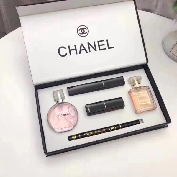 Coco Chanel Miniature Set